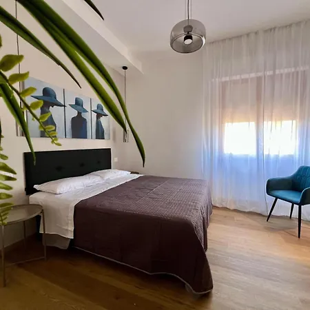 Foligno City Rooms Pensión 3*