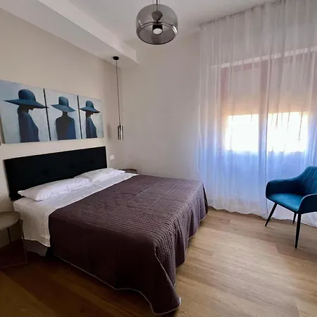 Foligno City Rooms Pensión